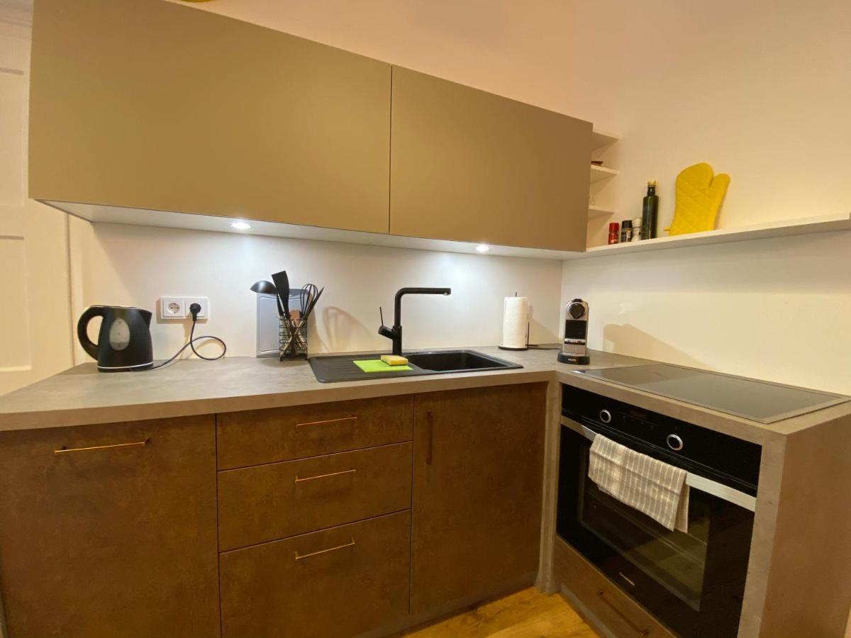 Industrial Apartment Schlossberg Linz Esterno foto
