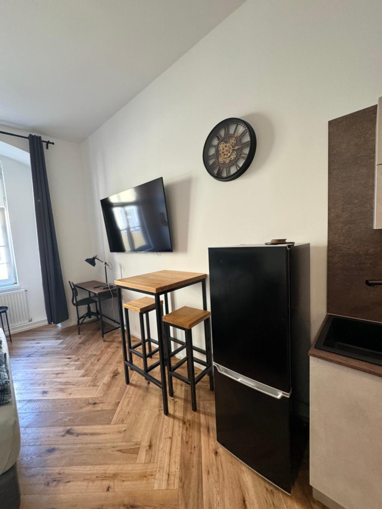Industrial Apartment Schlossberg Linz Esterno foto